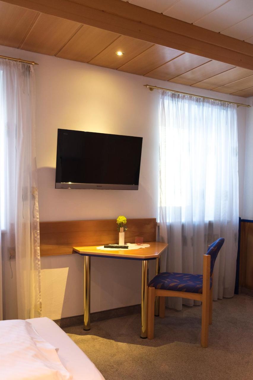 Asten Gaestehaus Stoegmueller מראה חיצוני תמונה