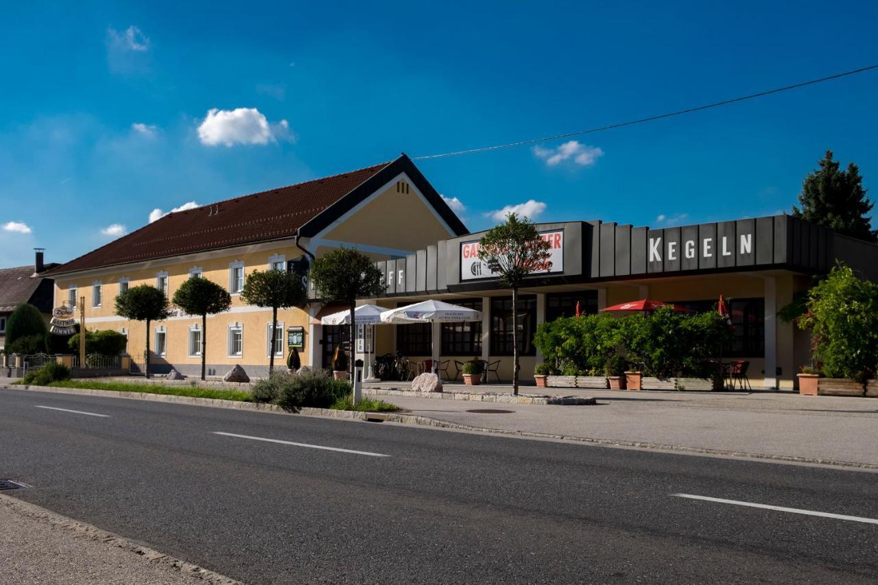 Asten Gaestehaus Stoegmueller מראה חיצוני תמונה