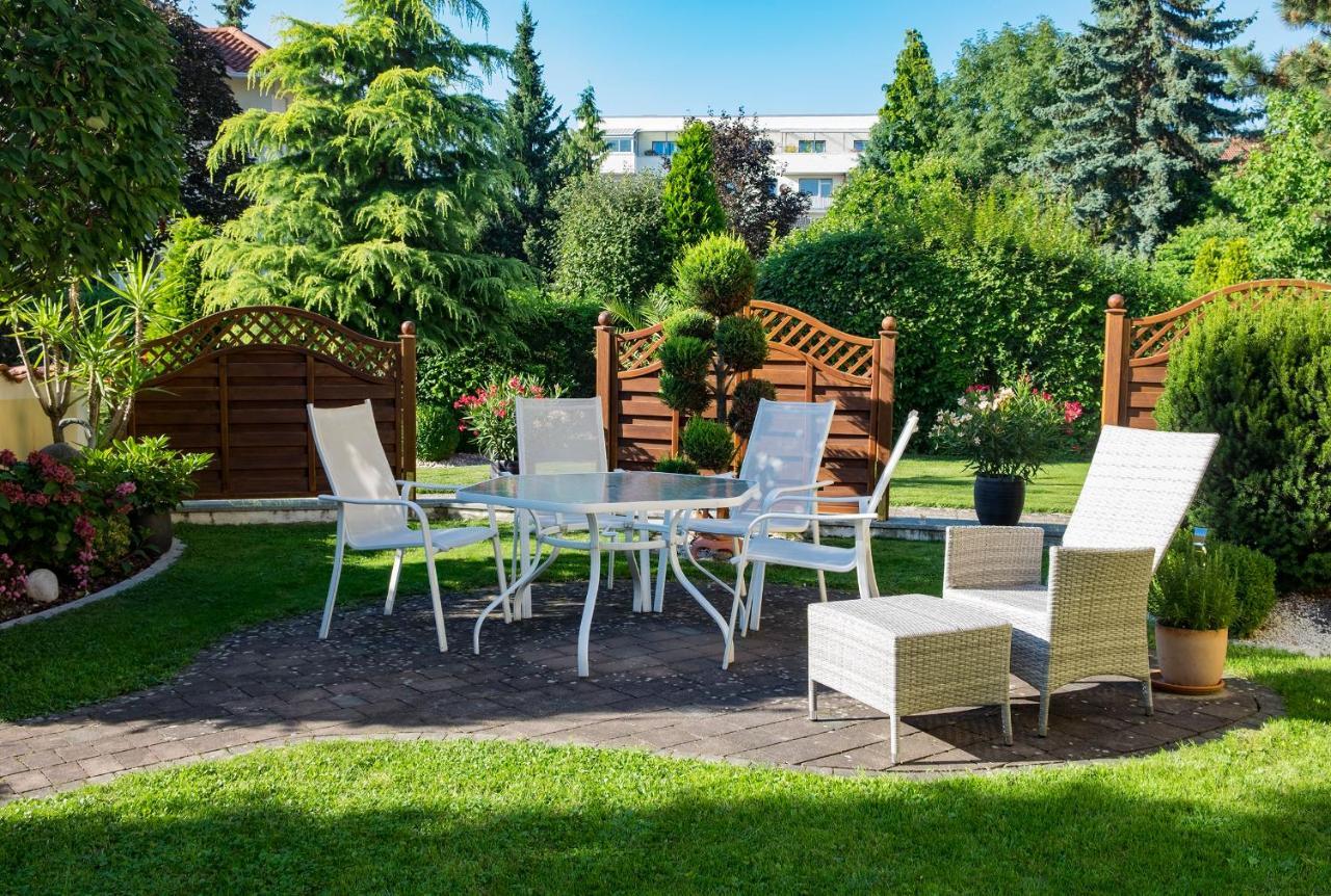 Asten Gaestehaus Stoegmueller מראה חיצוני תמונה
